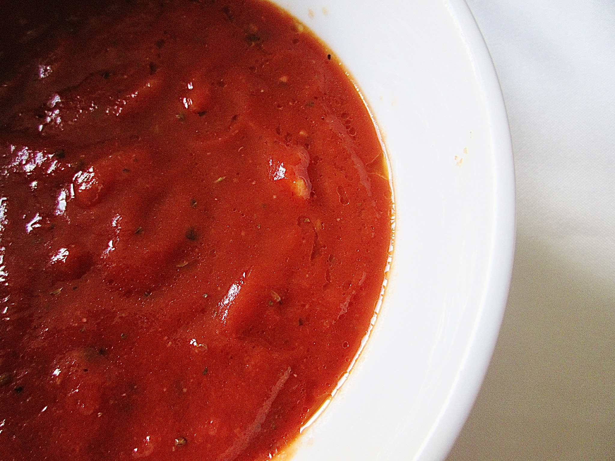 bowl of pasta sauce