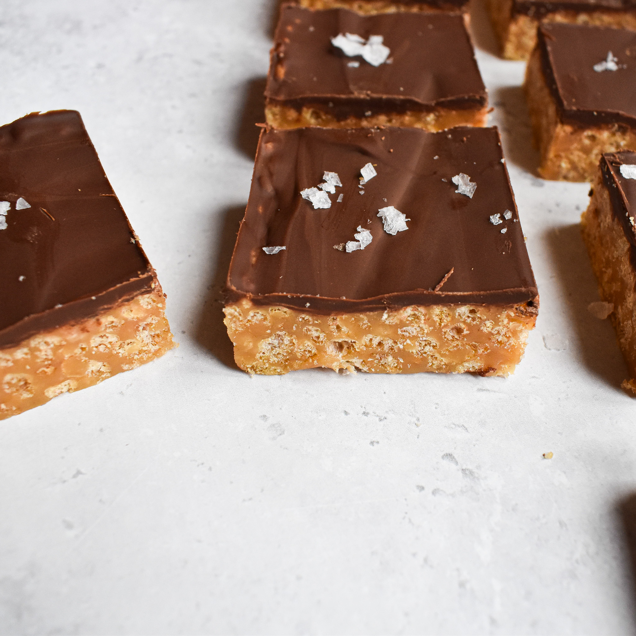 caramel rice krispie squares