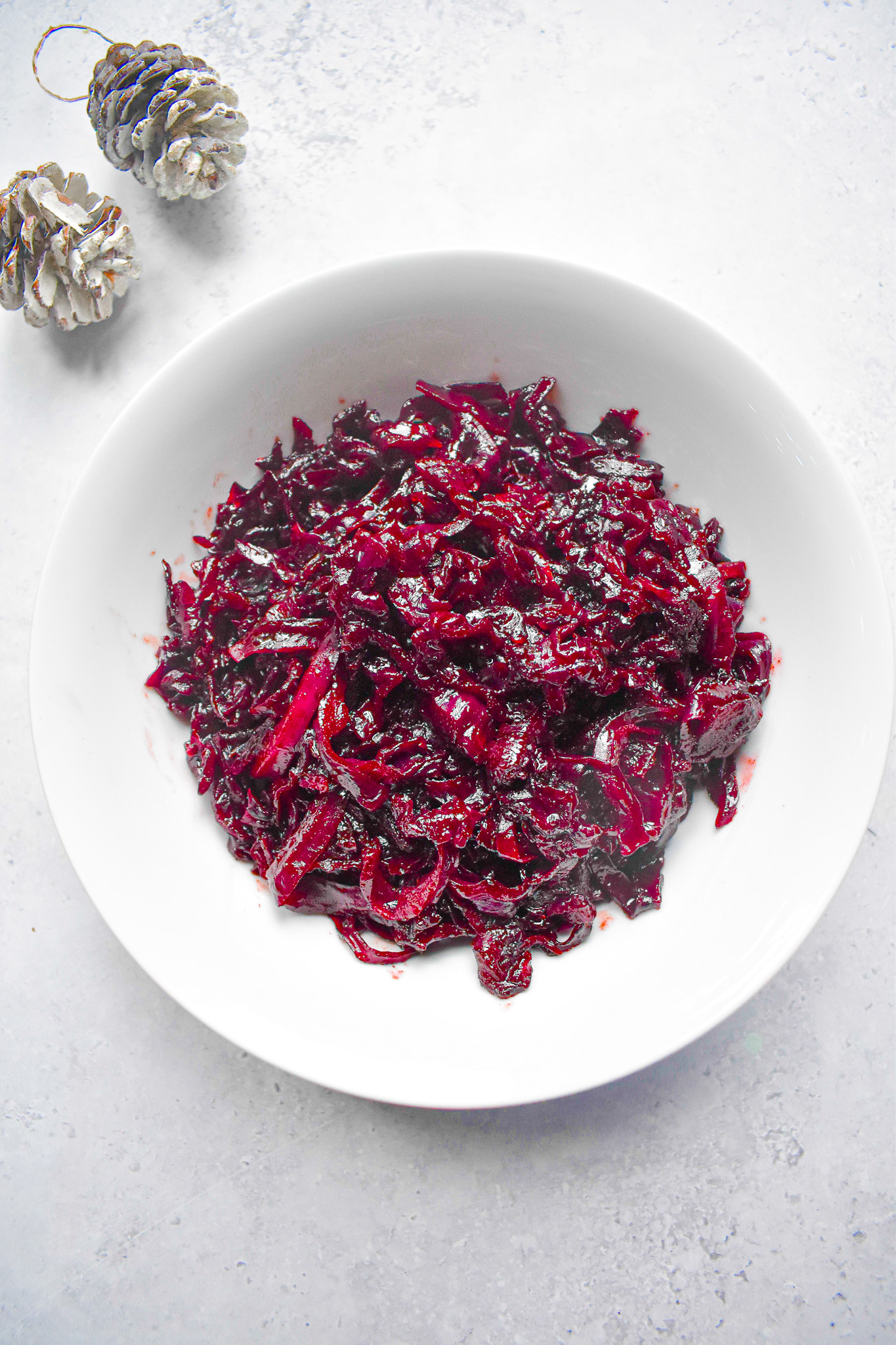 Braised red cabbage